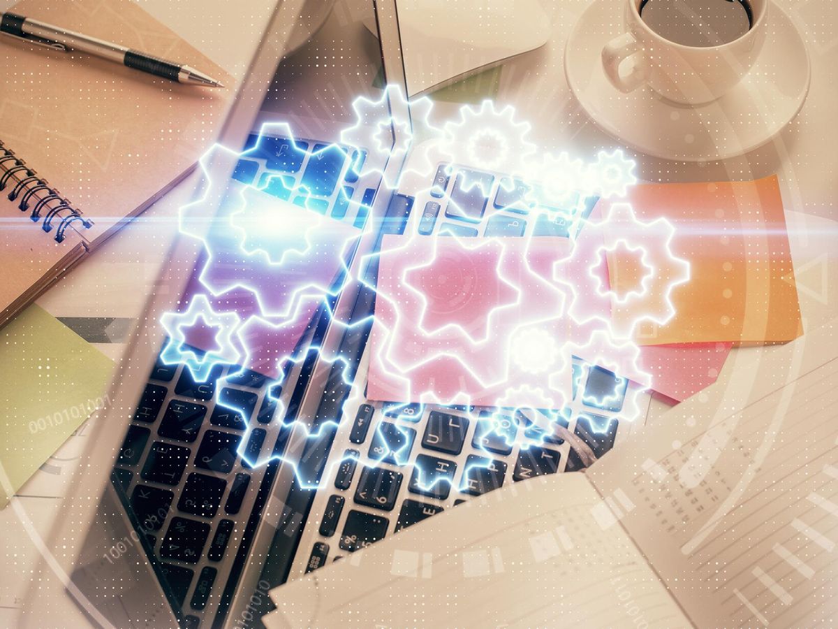 Jak programy unijne wspierają rozwój innowacyjnych technologii cyfrowych? Analiza wpływu FP7 i STEP